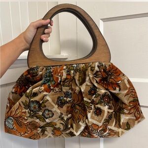 Floral Patterned Handbag with Wooden Handle